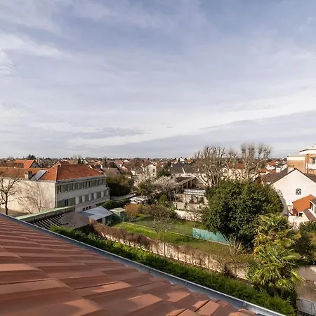 Aparteo - Gare Rer A 3min - Paris 17min *